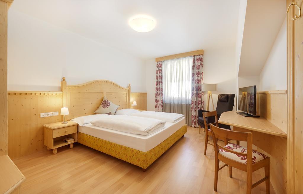 Parkhotel Post Chiusa Dış mekan fotoğraf